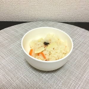 たけのこ人参しめじ炊き込みご飯